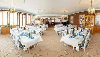 Walliserhof - The Dom Collection Szálloda Grächen