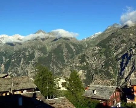 Walliserhof - The Dom Collection 3* Grächen